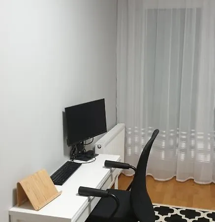 River Deluxe Atal Towers Apartman